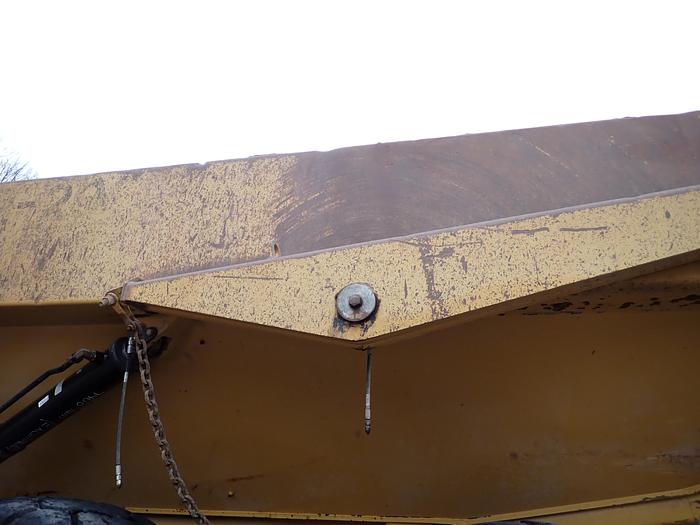 Used 2013 Caterpillar 740B Articulated Haul Truck w/ TAILGATE!