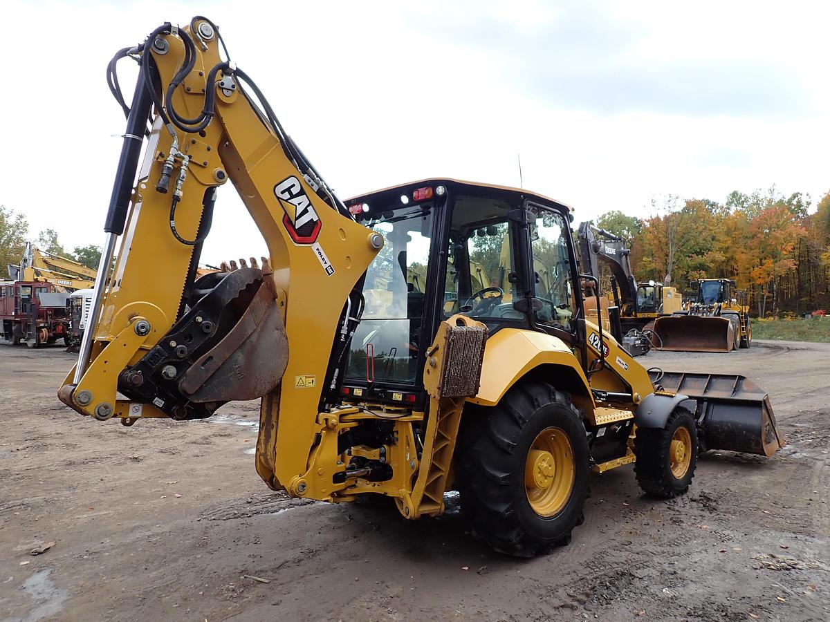Used 2022 CAT 420 XE Backhoe Loader 