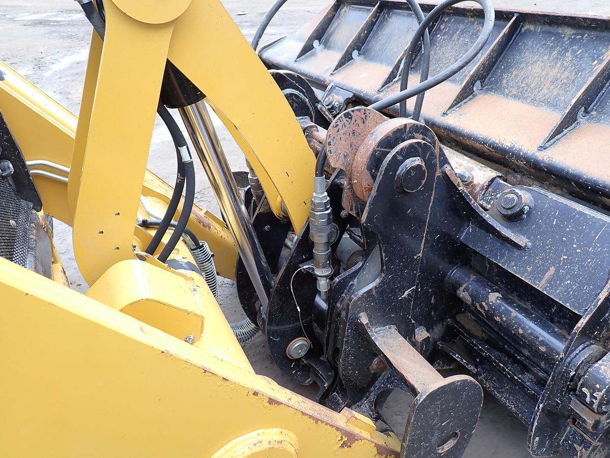 Used 2022 CAT 420 XE Backhoe Loader 