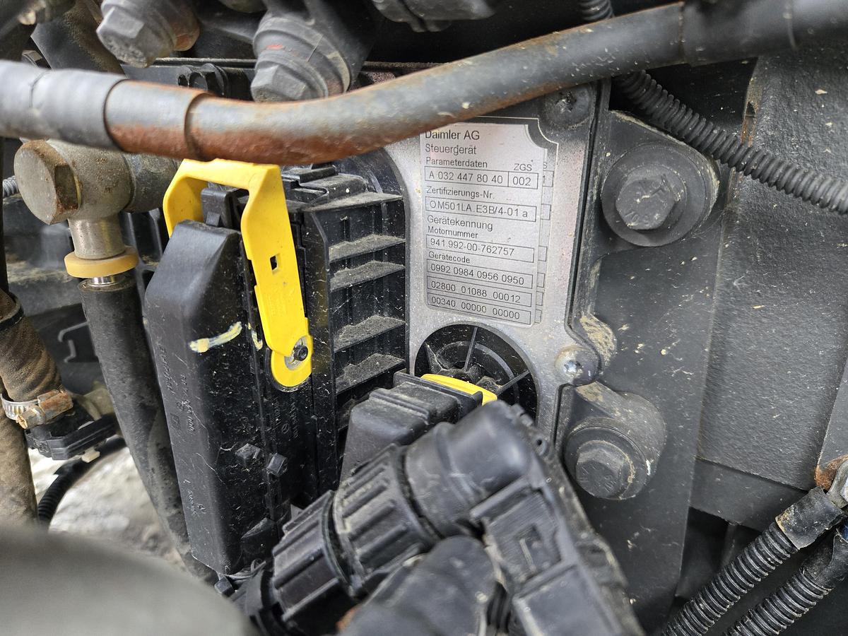 Used 2011 Mercedes OM501