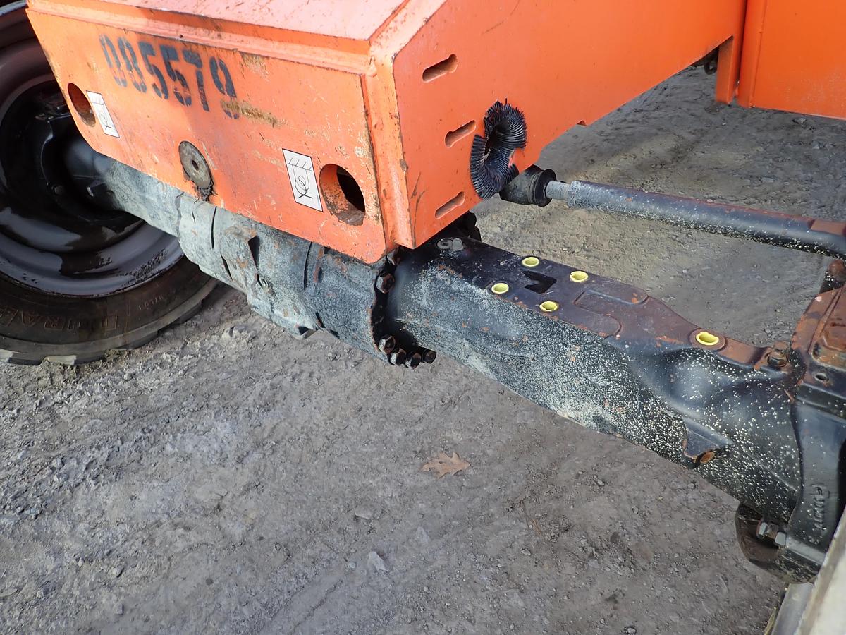 Used 2018 Skytrak 8042 8K Telehandler