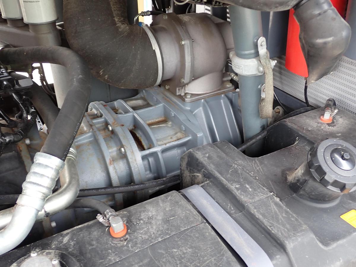 Used 2018 Atlas Copco XATS750 JD8 Air Compressor 175 PSI!