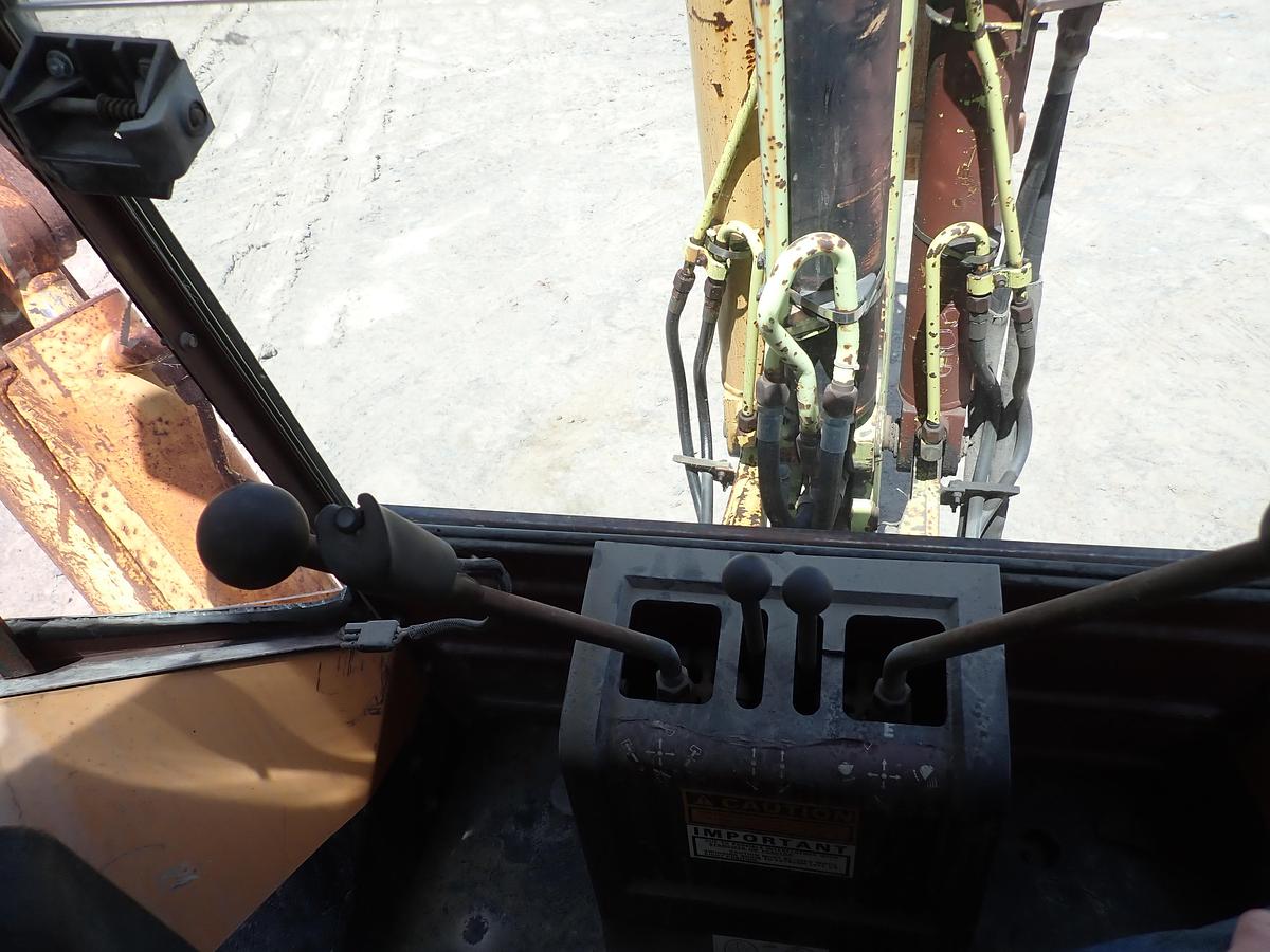 Used Case 780C Backhoe Loader LOW HOURS! Cummins 6BT