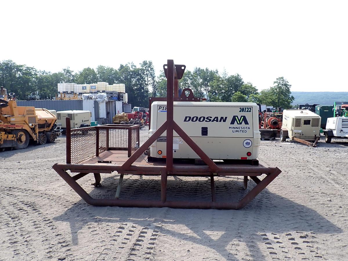Used 2013 Doosan P185WJD-T4I 185 CFM Air Compressor 224 HOURS!