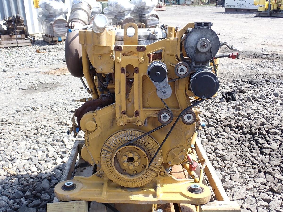 Used 2013 CAT C13 Diesel Engine A/R 417-2604 980K Loader