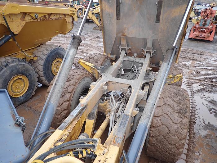 Used 2004 Volvo A40D Articulated Haul Truck