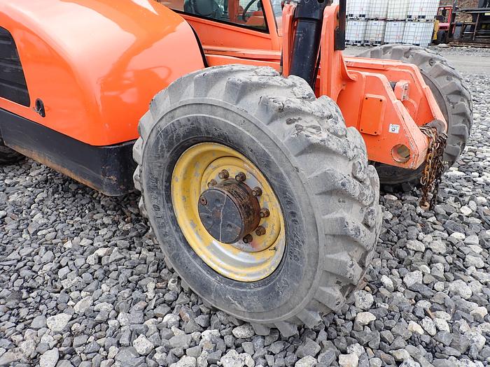 Used 2009 Lull 944E-42