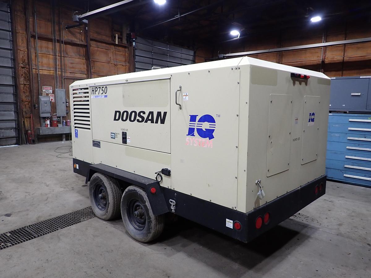 Used 2014 Doosan HP750WCU IQ 750 CFM Air Compressor