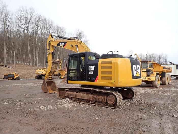 Used 2012 CAT 320EL