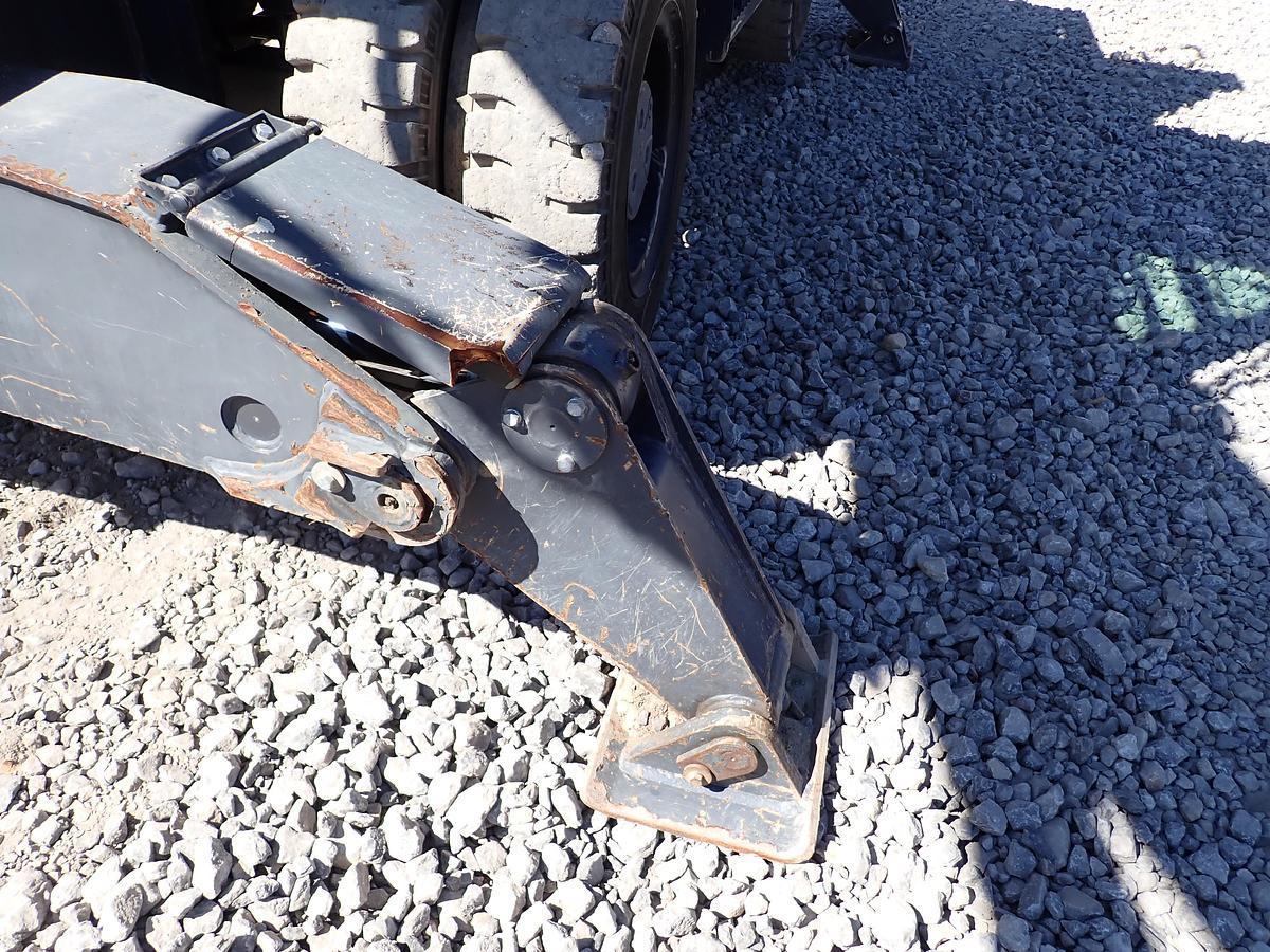 Used 2019 Doosan DX210WMH-5 Wheeled Excavator Material Handler