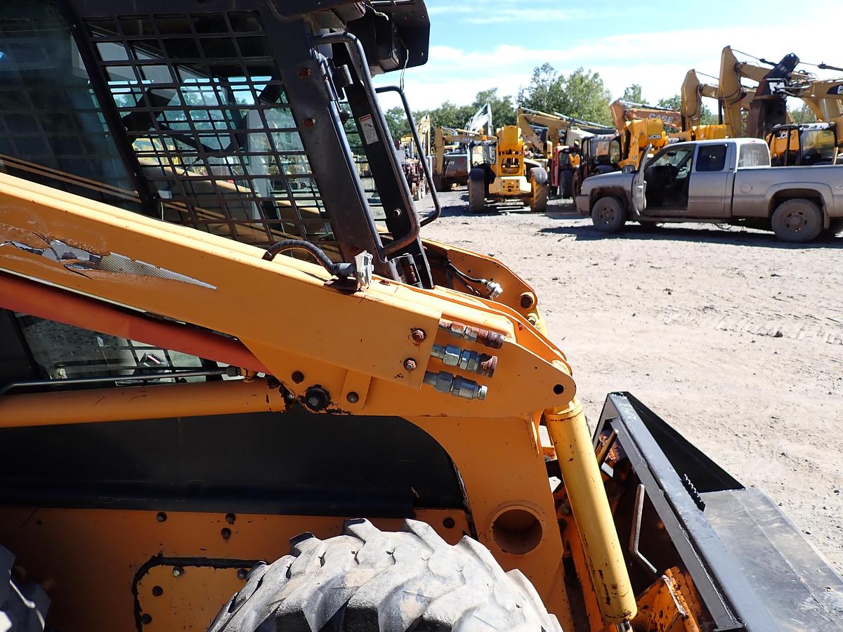 Used 2005 Case 60XT Skid Steer Loader