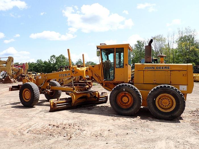 Used 1990 John Deere 772BH Motor Grader ALL WHEEL DRIVE! SUPER CLEAN! 772B Scarifier