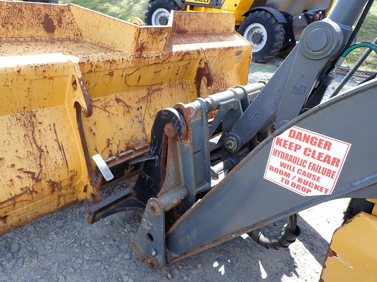 Used 2018 John Deere 410L Loader Backhoe LOADED! Q/C FORKS EXTENDAHOE