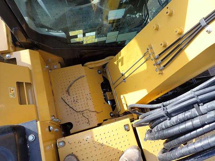 Used 2019 CAT 315F LCR