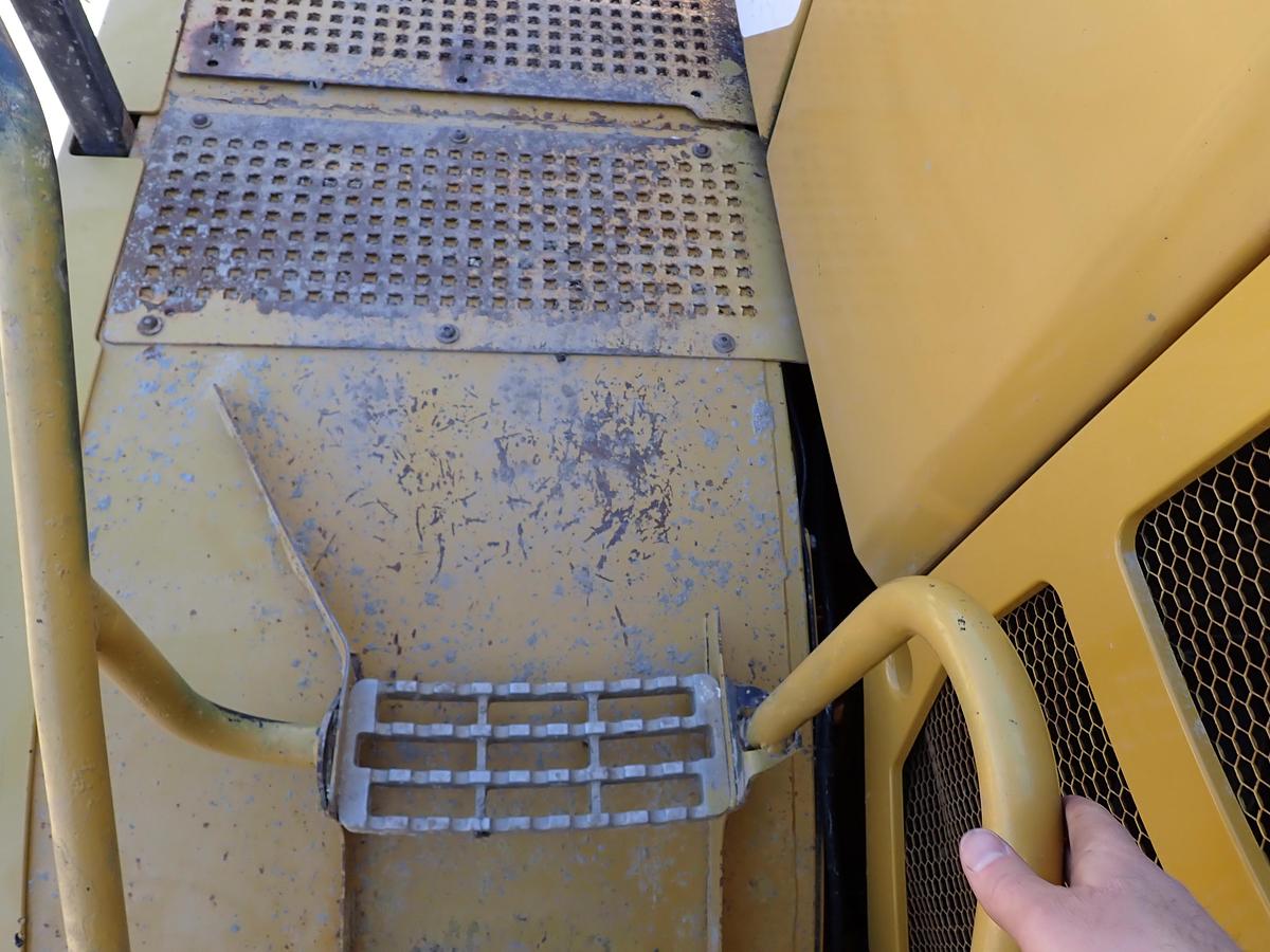 Used 2012 CAT 740B Articulated Haul Truck w/ TAILGATE