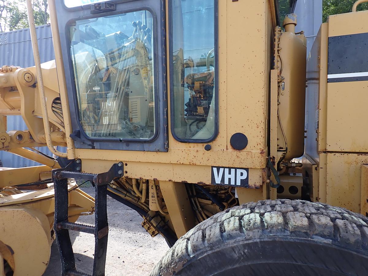 Used 1998 CAT 163H Motor Grader