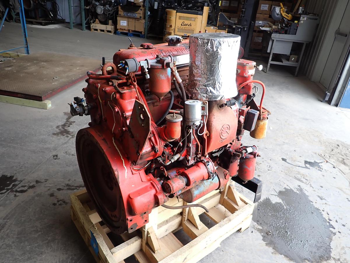 Used Detroit Diesel 4-71 Engine