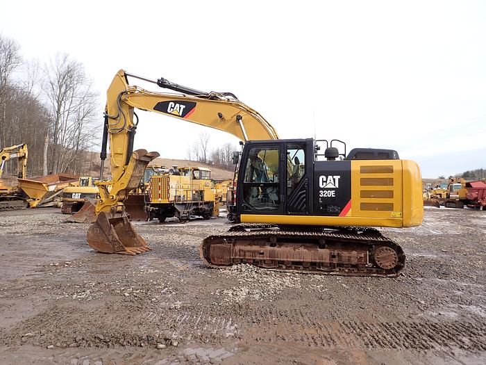Used 2012 CAT 320EL