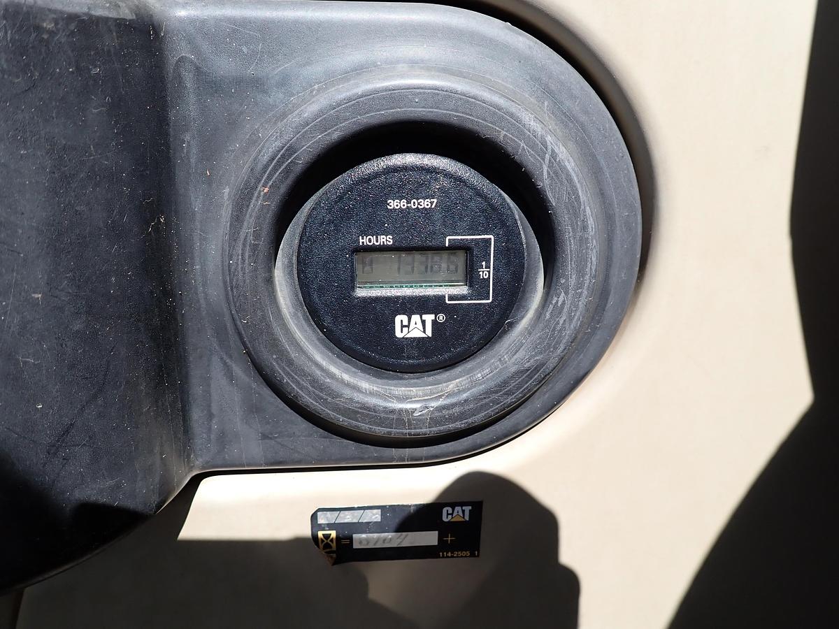 Used 2004 CAT 330CL Hydraulic Excavator
