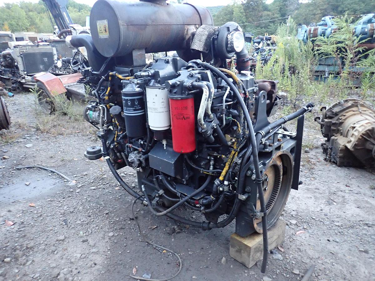 Used 2010 Komatsu SAA6D125E-5 Diesel Engine WA470-6 LOADER