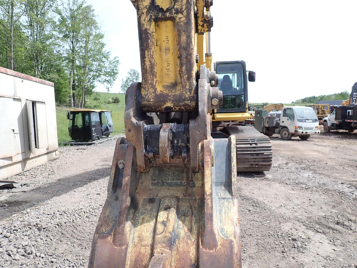 Used 2013 Komatsu PC490LC-10 Excavator 