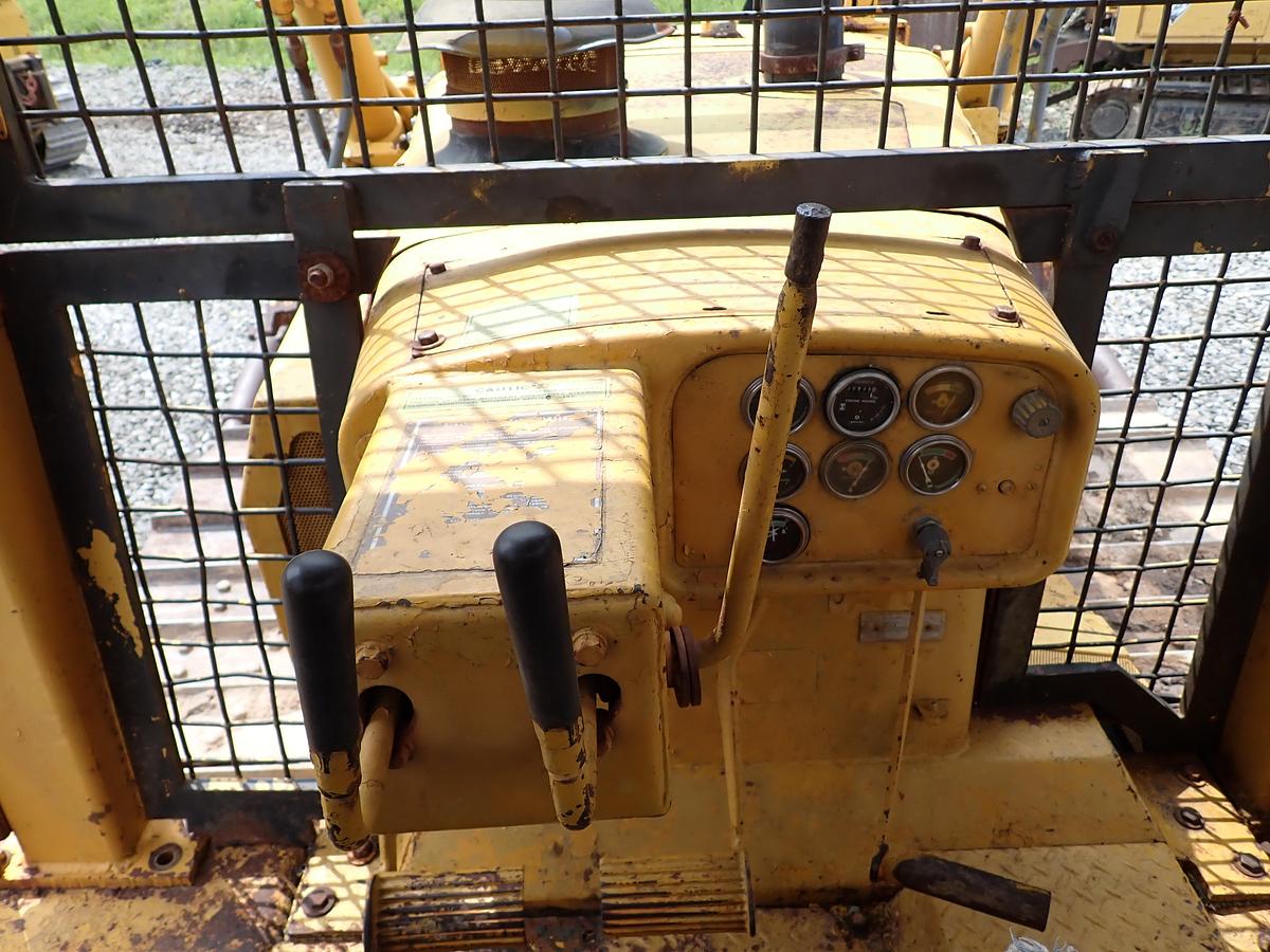 Used 1976 CAT D7G Crawler Dozer FORESTRY PACKAGE w/ WINCH