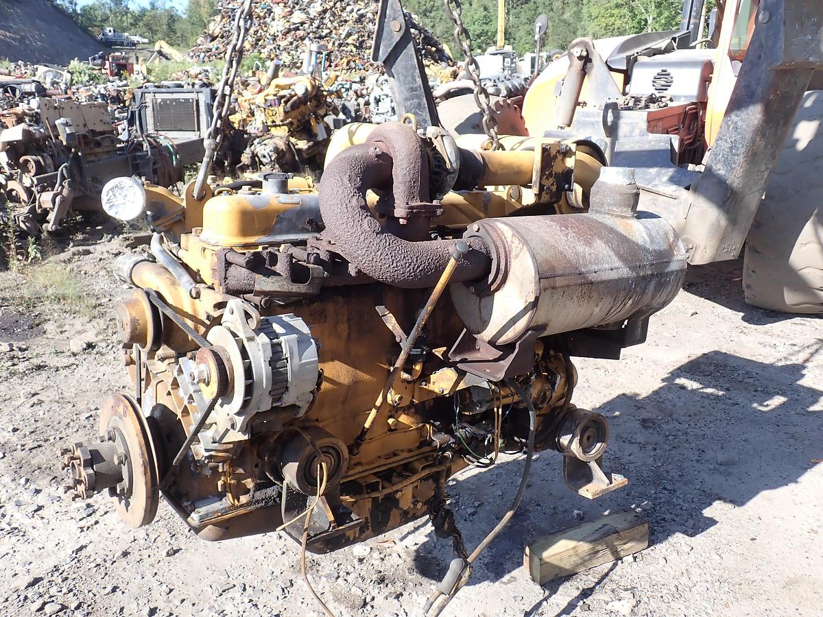 Used Komatsu S6D105-1 Diesel Engine SUPER CLEAN!