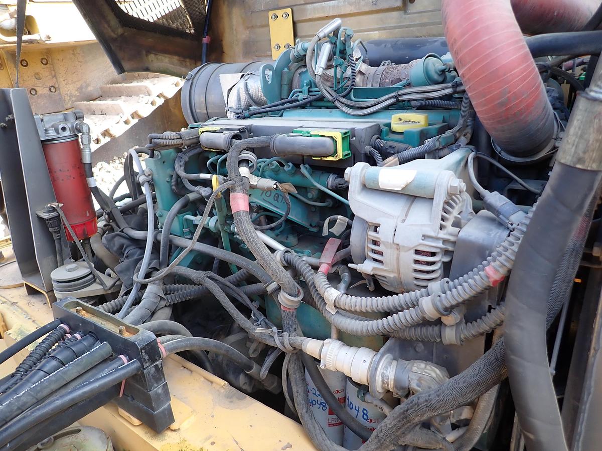 Used 2013 Volvo D4H Diesel Engine