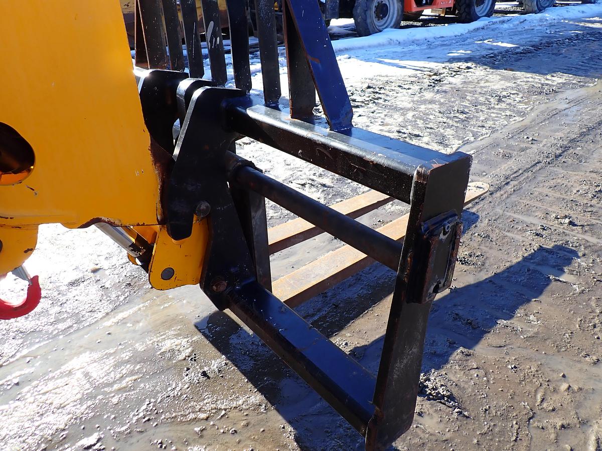 Used 2018 JCB 510-56 10K Telehandler