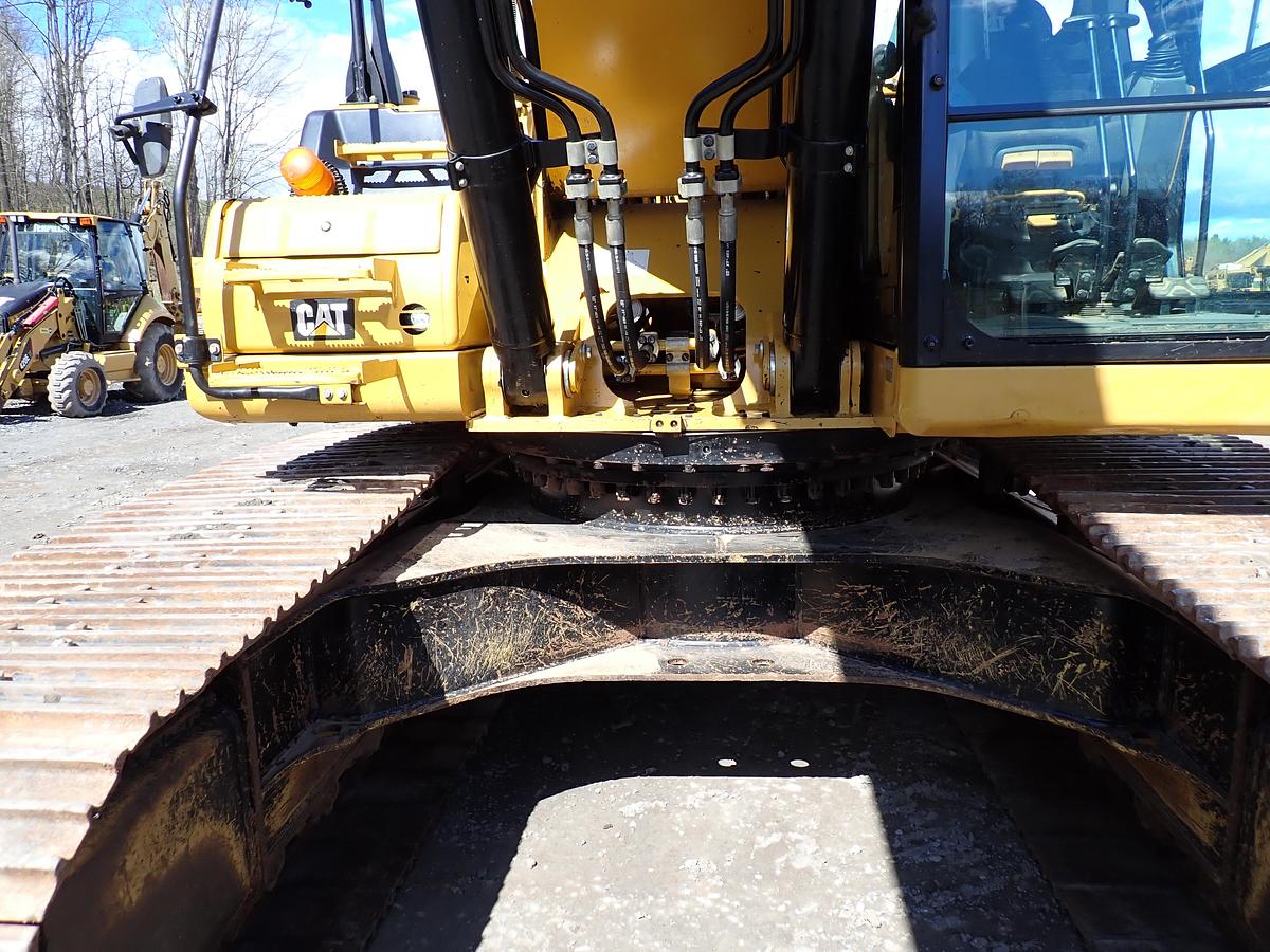 Used 2019 CAT 336 Hydraulic Excavator