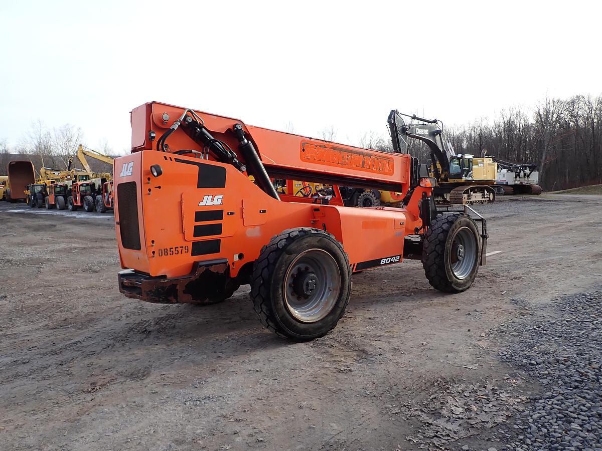 Used 2018 Skytrak 8042 8K Telehandler