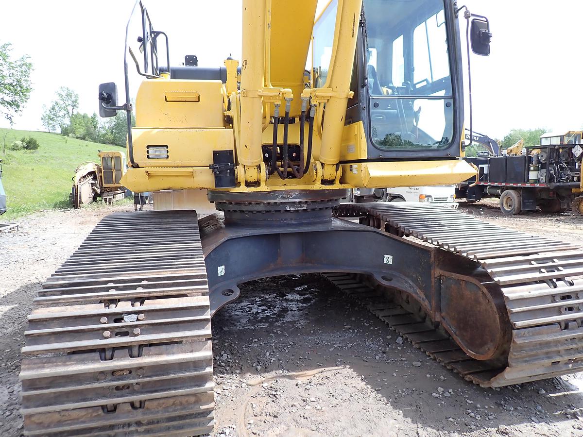 Used 2013 Komatsu PC490LC-10 Excavator 