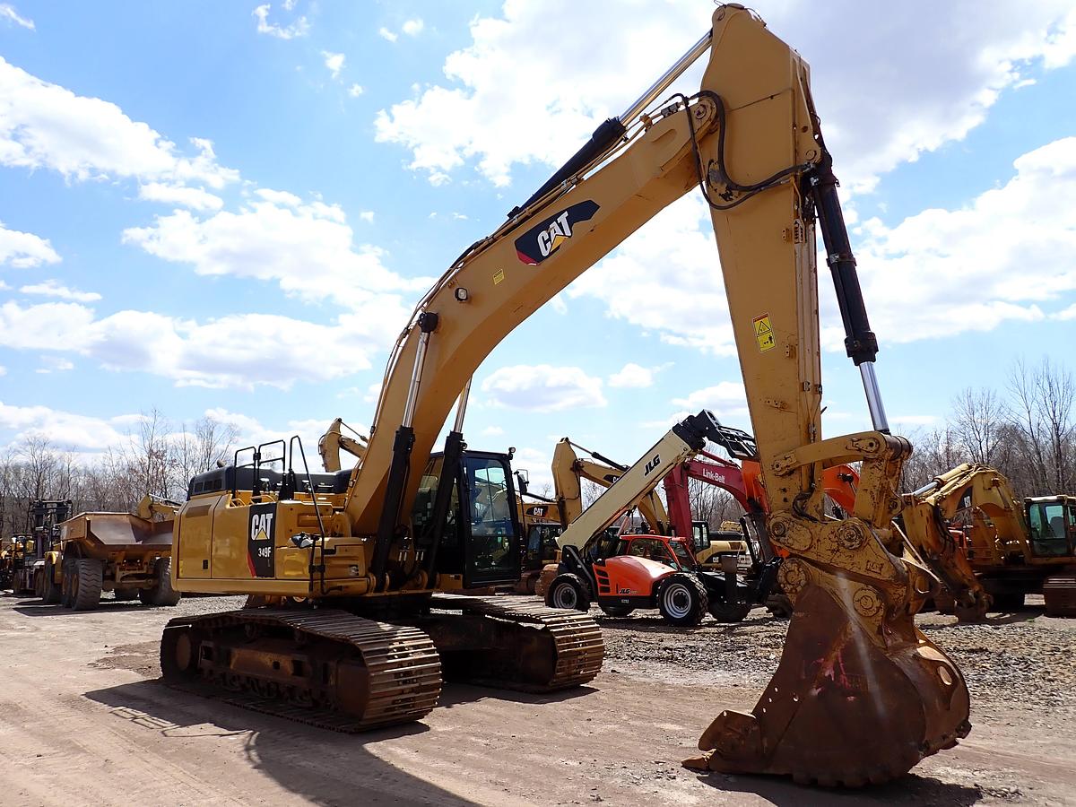 Used 2019 CAT 349FL Hydraulic Excavator 