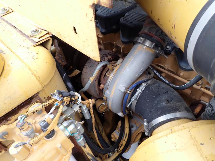 Used 1994 CAT 621F 8000 Gallon Water Wagon