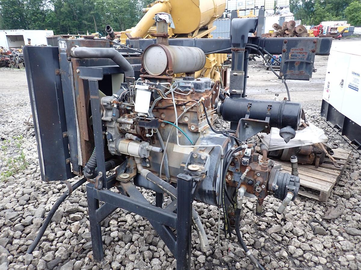 Used Perkins 1004-42 Diesel Engine AR70436 LOW HOURS!