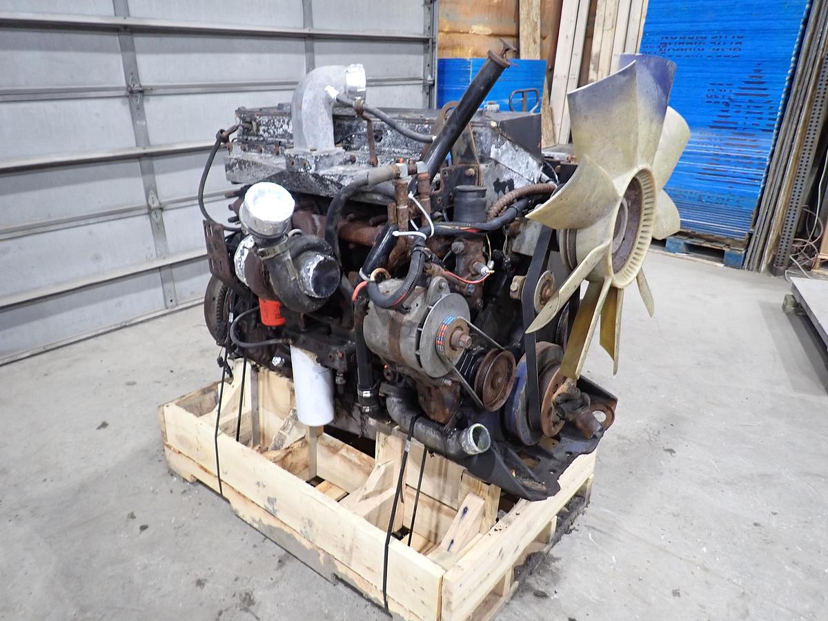 Used 1995 Cummins L10-260 Turbo Diesel Engine DRY INTAKE