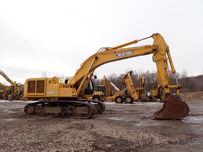 Used 2004 John Deere 600C LC Excavator