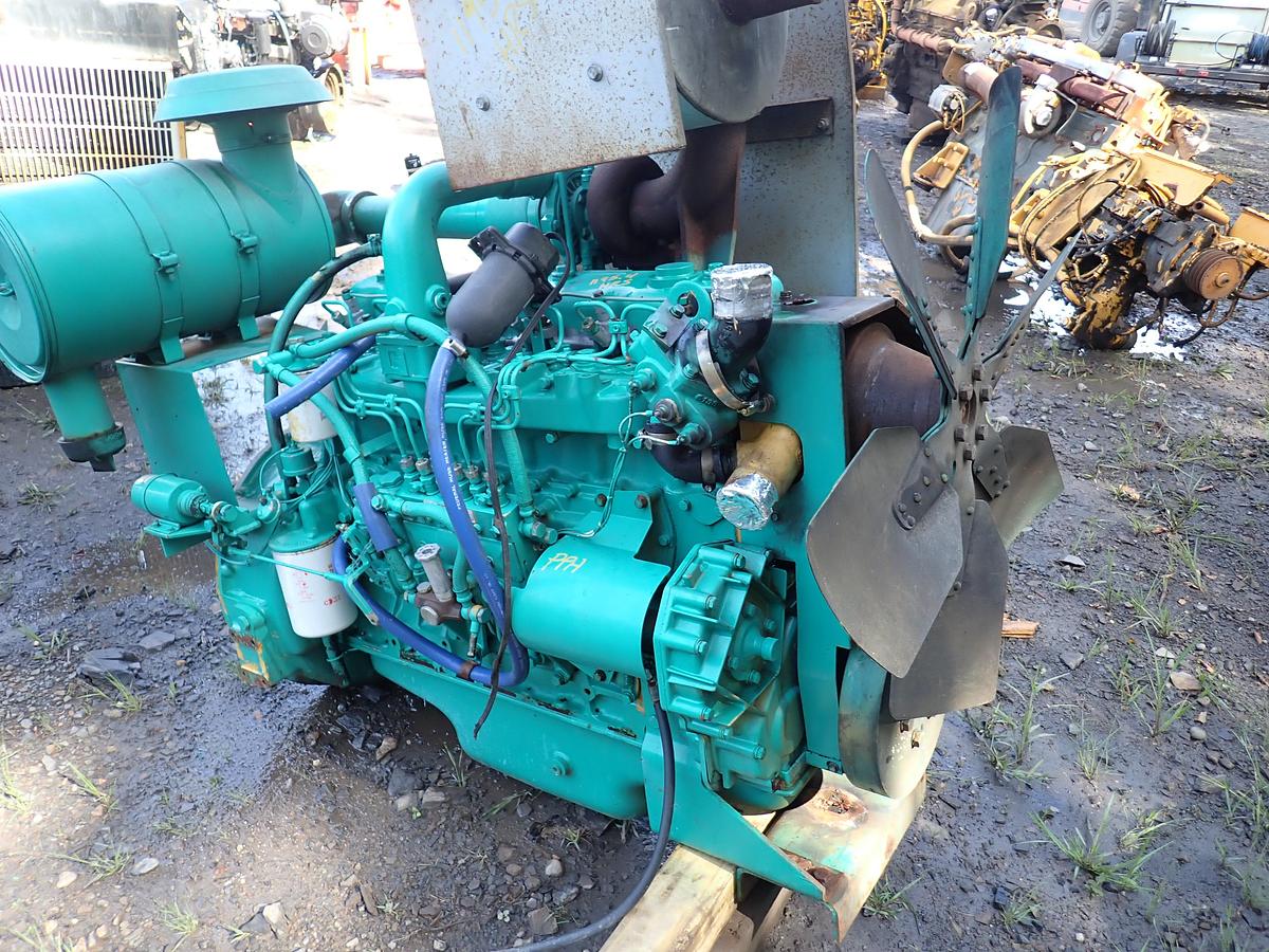Used Komatsu S6D110-1 Turbo Diesel Engine 1195 HOURS!