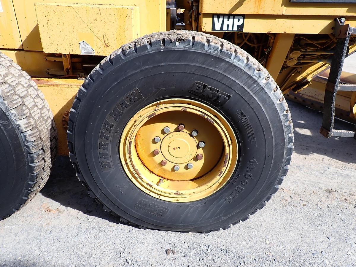 Used 1998 CAT 163H Motor Grader
