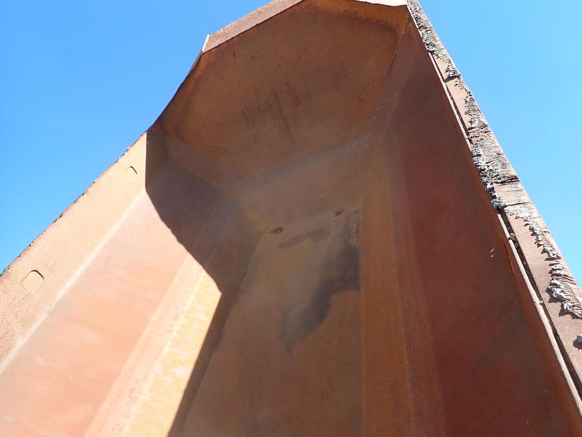 Used 2004 CAT 735 Articulated Haul Truck