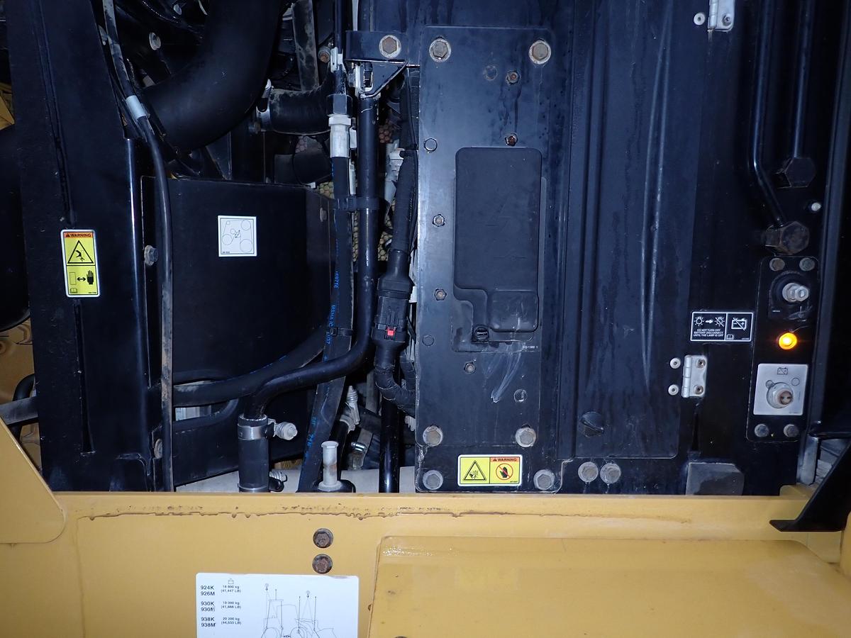 Used 2019 CAT 938M Wheel Loader