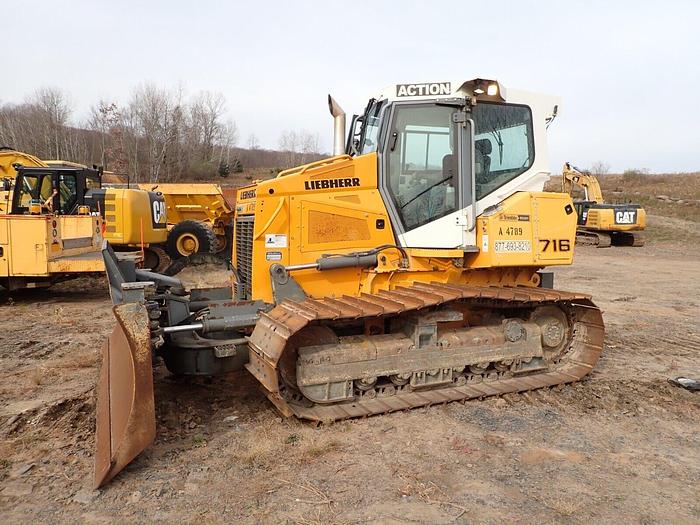 Used 2018 Liebherr PR716 LGP Crawler Dozer LOW HOURS! 6 Way Blade 30" Pads A/C