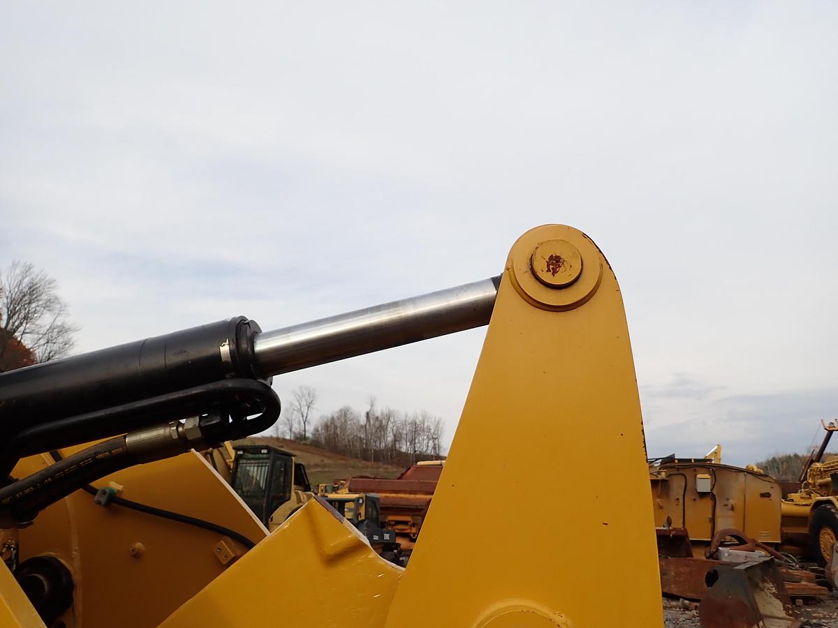 Used 2019 CAT 938M Wheel Loader 