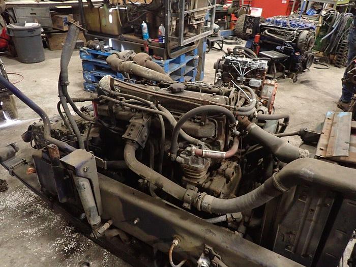 Used 1986 Volvo TD61FB Turbo Diesel Engine RUNS EXC! Truck TD61 205 HP ZF