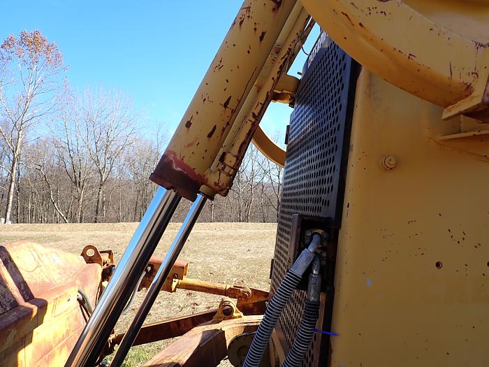 Used 2006 CAT D7R LGP II Crawler Dozer NEW UNDERCARRIAGE!