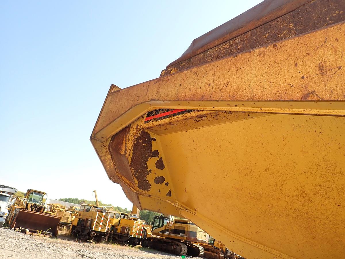 Used 2003 CAT 735 Articulated Haul Truck PRE EMISSIONS !