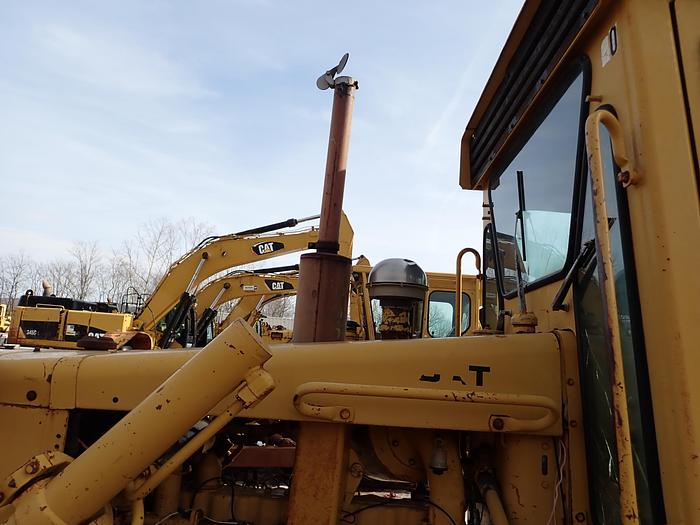 Used 1982 CAT D5B Crawler Dozer w/ CAB & WINCH 