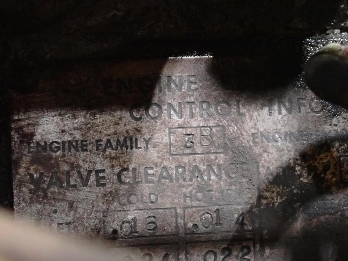 Used Mack ENDT 675 Diesel Engine