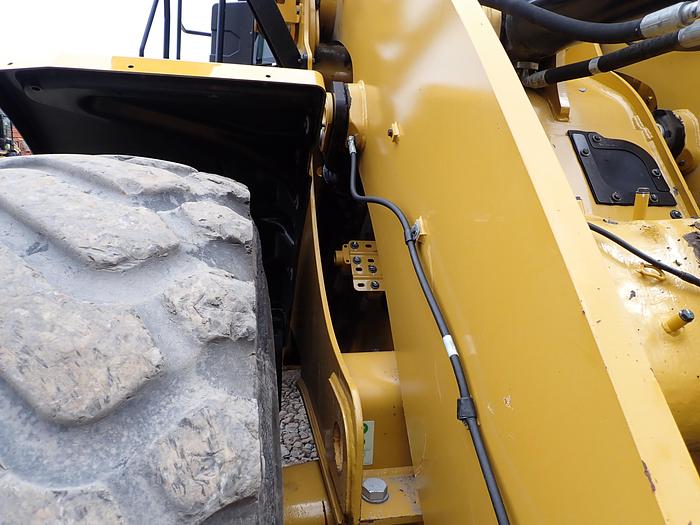 Used 2019 CAT 950M Wheel Loader