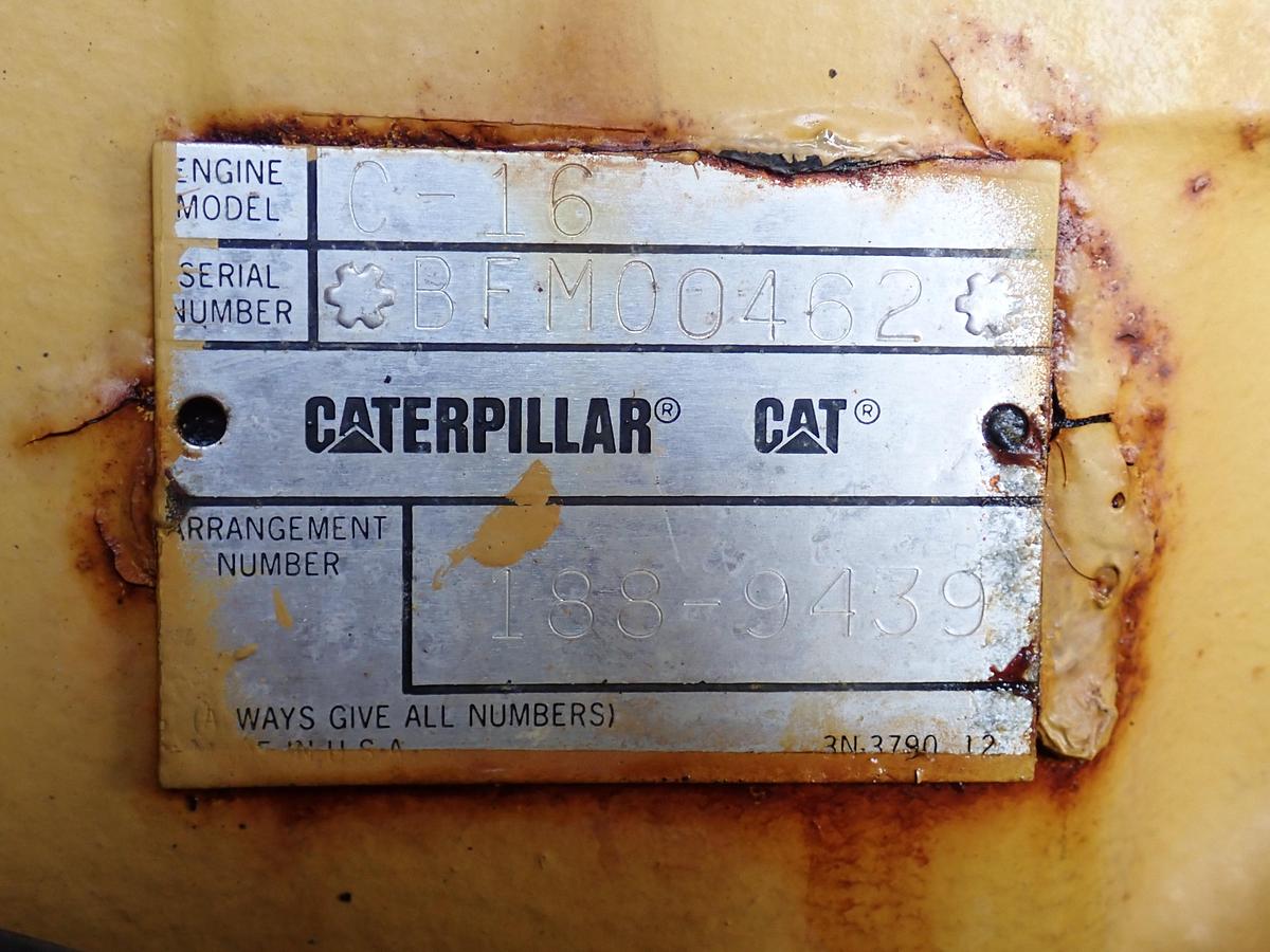 Used 2004 Sullair DE18 1550 CFM Oil Free Air Compressor CAT C16 5281 HRS